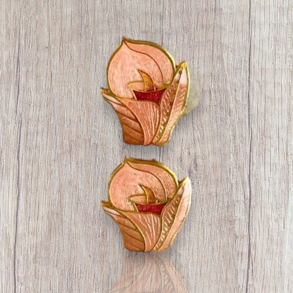 Vintage Gold-tone Peachy Flower Earrings - Picture 1 of 3